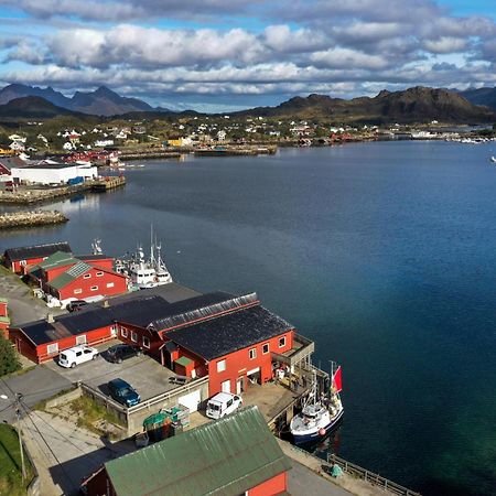 Fish Factory -The Real Lofoten Experience Ballstad Buitenkant foto